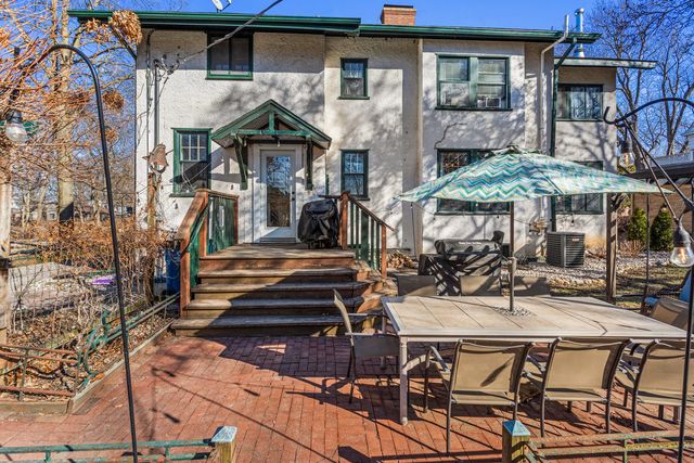 1124 N State Street, Monticello, IL 61856