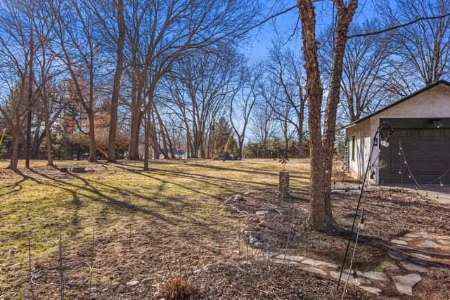 1124 N State Street, Monticello, IL 61856