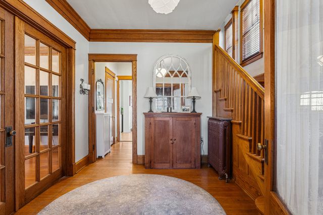 1124 N State Street, Monticello, IL 61856