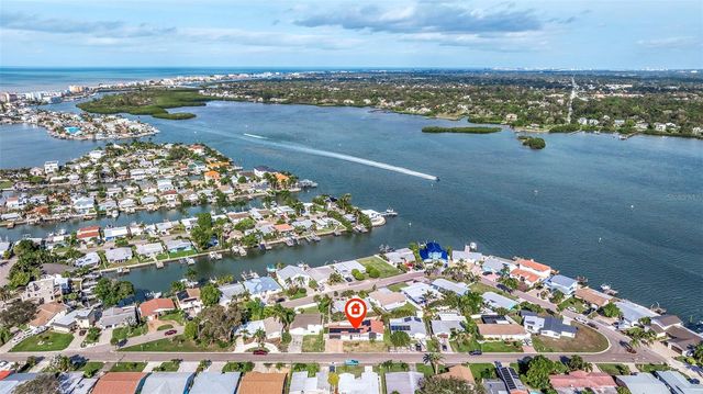 242 176TH AVENUE E, Redington Shores, FL 33708
