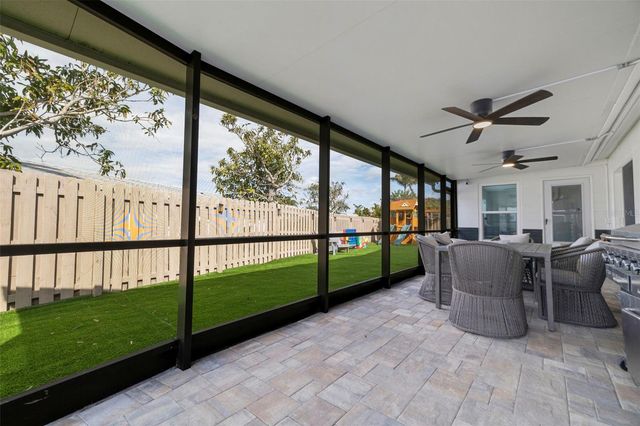 242 176TH AVENUE E, Redington Shores, FL 33708