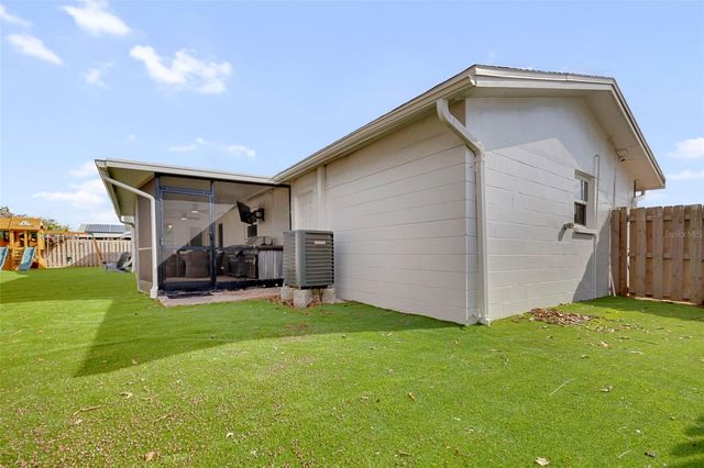 242 176TH AVENUE E, Redington Shores, FL 33708