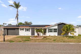 242 176TH AVENUE E, Redington Shores, FL 33708