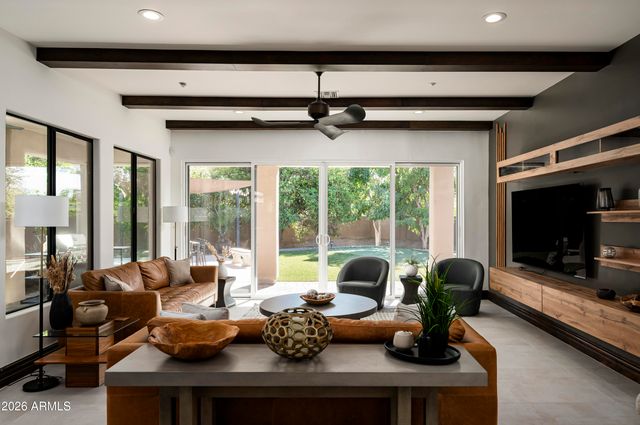 3905 E MALLORY Circle, Mesa, AZ 85215