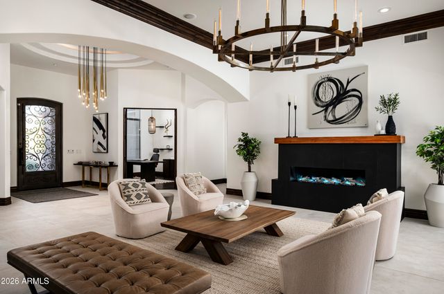 3905 E MALLORY Circle, Mesa, AZ 85215