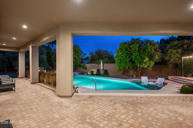 3905 E MALLORY Circle, Mesa, AZ 85215