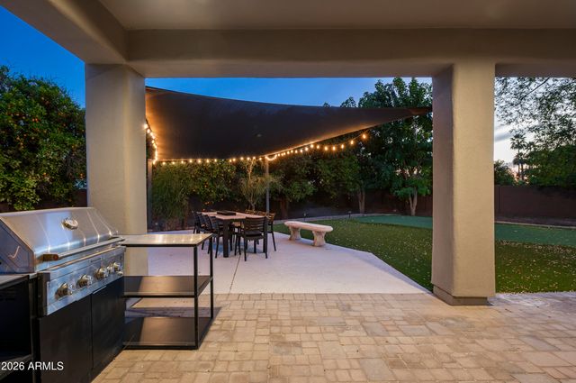 3905 E MALLORY Circle, Mesa, AZ 85215