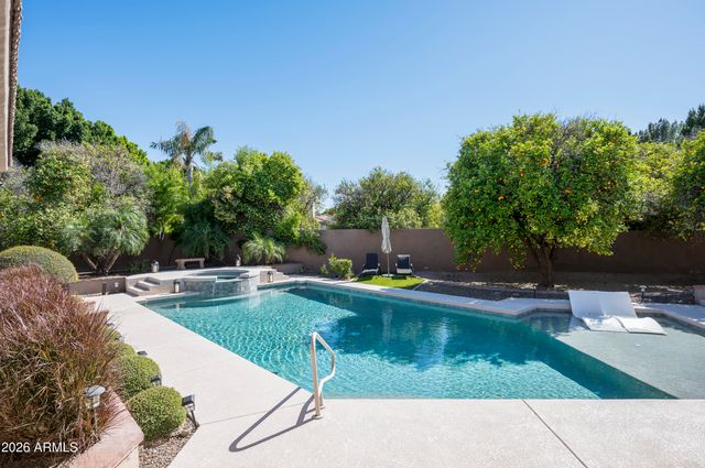 3905 E MALLORY Circle, Mesa, AZ 85215