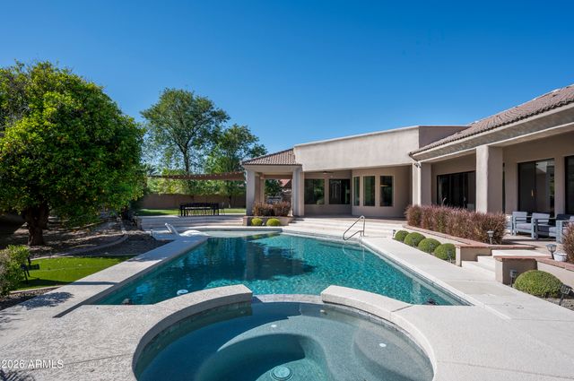 3905 E MALLORY Circle, Mesa, AZ 85215