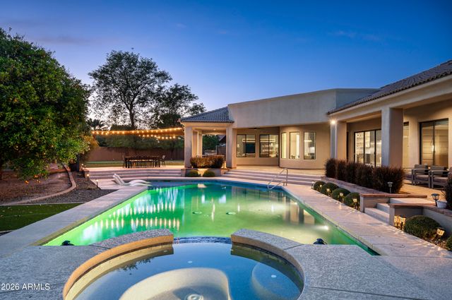 3905 E MALLORY Circle, Mesa, AZ 85215