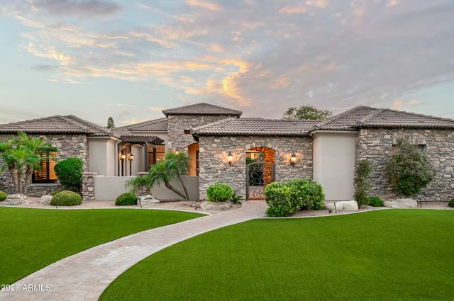 3905 E MALLORY Circle, Mesa, AZ 85215