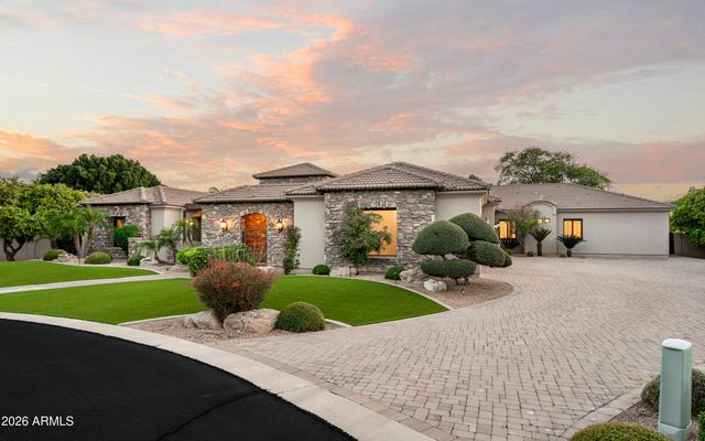 3905 E MALLORY Circle, Mesa, AZ 85215