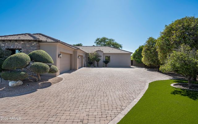 3905 E MALLORY Circle, Mesa, AZ 85215
