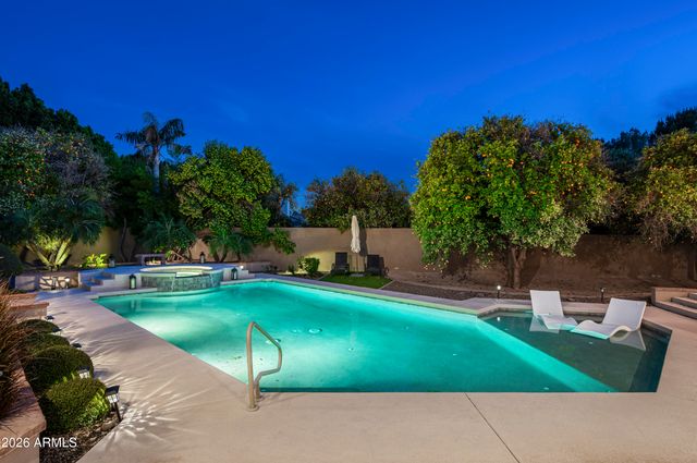 3905 E MALLORY Circle, Mesa, AZ 85215