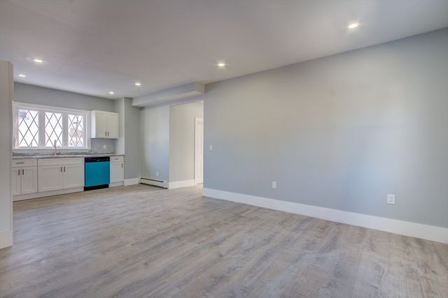 5 Bates St, Brockton, MA 02302