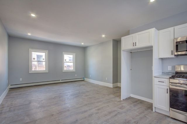 5 Bates St, Brockton, MA 02302