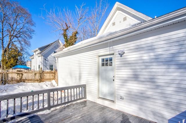 5 Bates St, Brockton, MA 02302