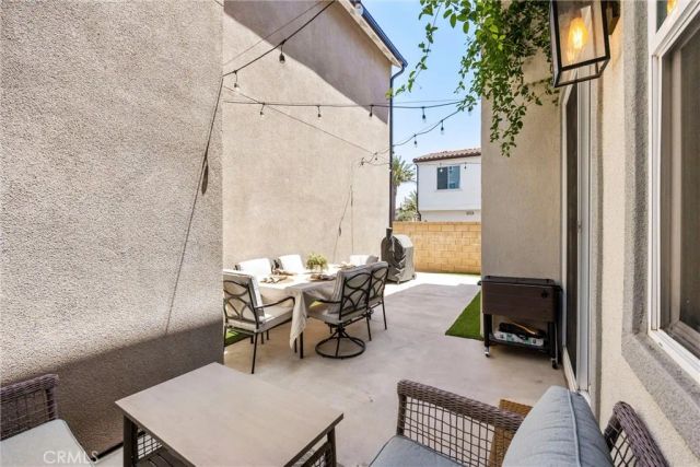 16064 Jamie Ln 7, Fontana, CA 92336