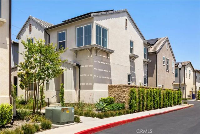 16064 Jamie Ln 7, Fontana, CA 92336