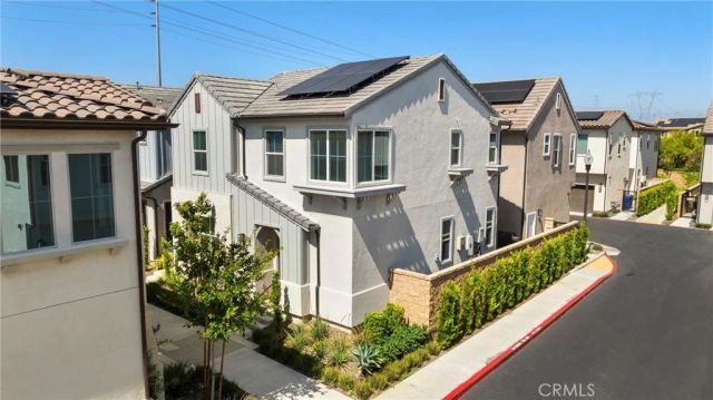 16064 Jamie Ln 7, Fontana, CA 92336