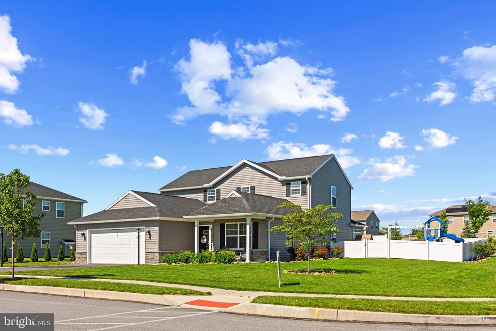 216 EAGLE ROAD, Dillsburg, PA 17019