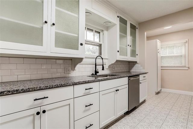 4206 Bell Street, Kansas City, MO 64111