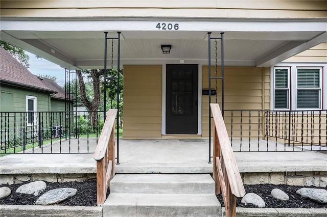 4206 Bell Street, Kansas City, MO 64111