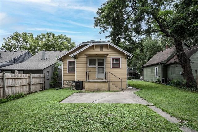 4206 Bell Street, Kansas City, MO 64111