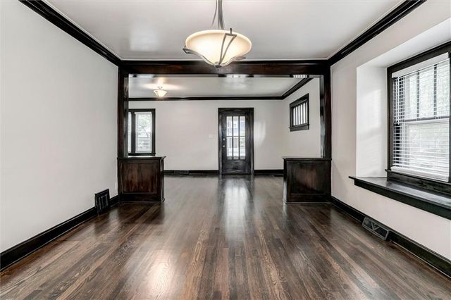 4206 Bell Street, Kansas City, MO 64111