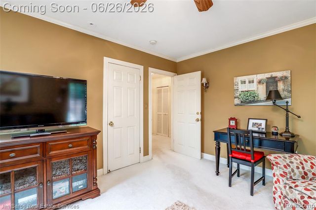 764 Harcourt Road, Grosse Pointe Park, MI 48230