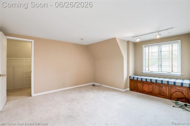 764 Harcourt Road, Grosse Pointe Park, MI 48230