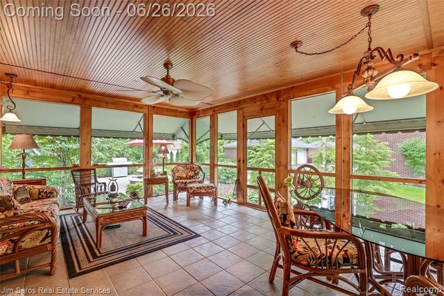 764 Harcourt Road, Grosse Pointe Park, MI 48230