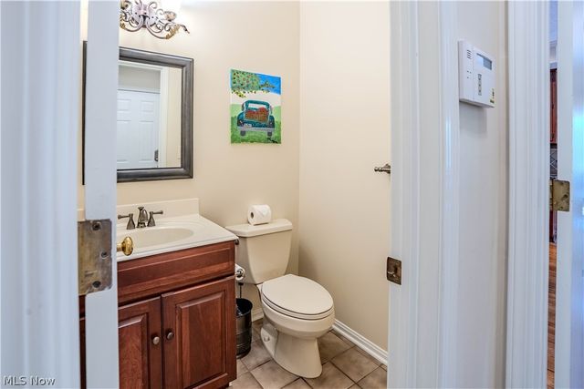 17504 Willow Wood Drive, Strongsville, OH 44136