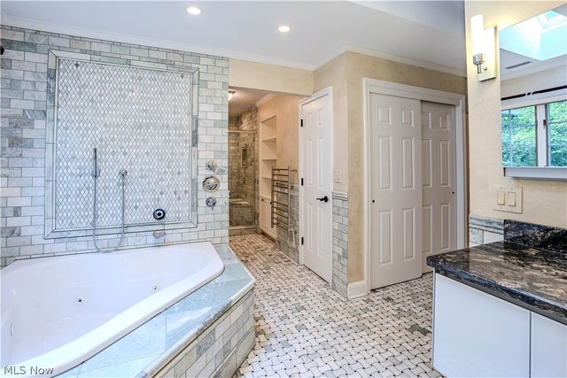 17504 Willow Wood Drive, Strongsville, OH 44136