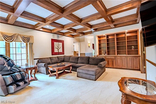 17504 Willow Wood Drive, Strongsville, OH 44136