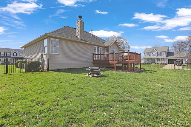 2611 Piper Hills Drive, Shiloh, IL 62221