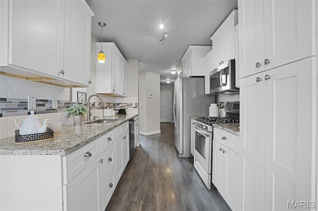 2611 Piper Hills Drive, Shiloh, IL 62221