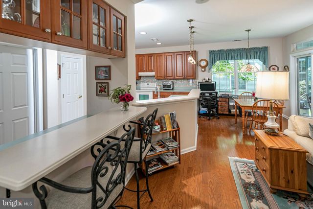 21 BARBADOS CT, Robbinsville, NJ 08690