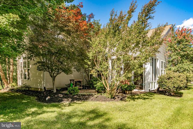 21 BARBADOS CT, Robbinsville, NJ 08690