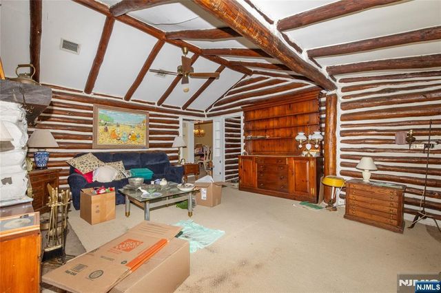 139 Mohawk Trail, Wayne, NJ 07470