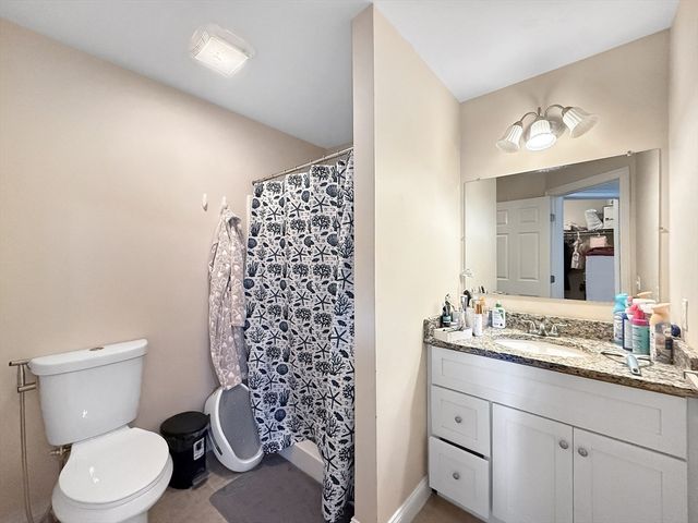 44 Dominion Rd, Worcester, MA 01605