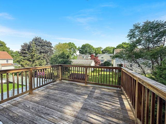 44 Dominion Rd, Worcester, MA 01605