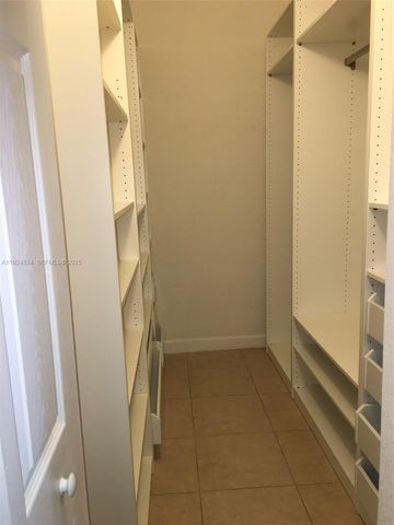 7540 NW 114th Pl 7540, Doral, FL 33178