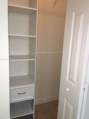 7540 NW 114th Pl 7540, Doral, FL 33178