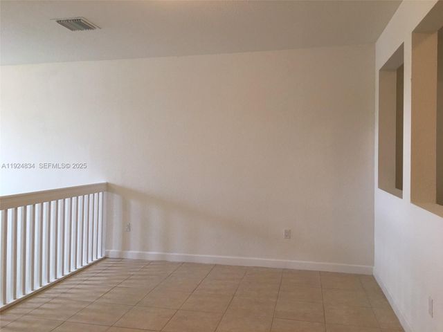 7540 NW 114th Pl 7540, Doral, FL 33178