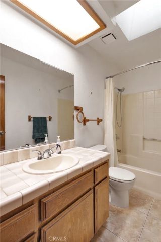 18442 Hinton, Hesperia, CA 92345