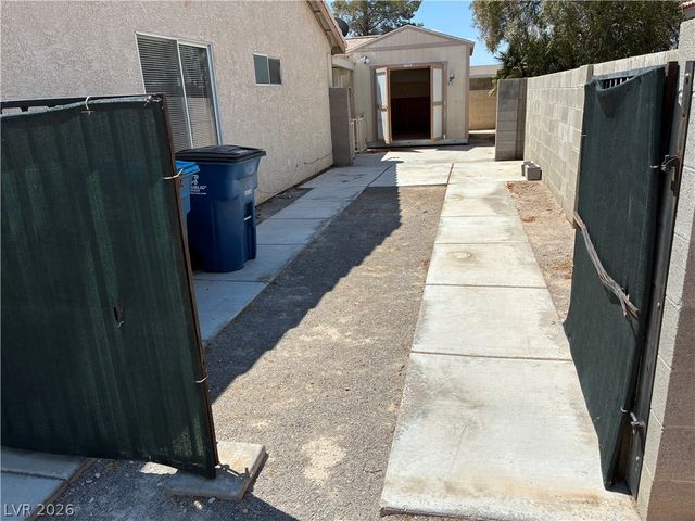 3001 Johannan, North Las Vegas, NV 89032