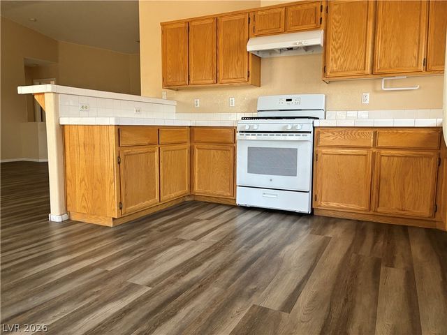 3001 Johannan, North Las Vegas, NV 89032
