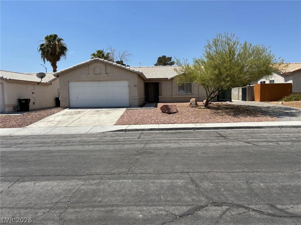 3001 Johannan, North Las Vegas, NV 89032