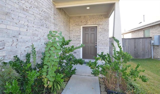 16412 Big Hickory Dr, Conroe, TX 77302